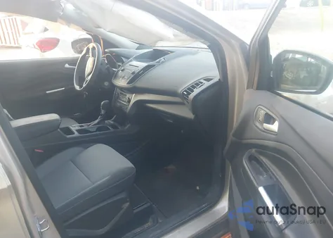 2017 Ford Escape Se from USA, damaged, VIN 1FMCU9GD7HUC20802